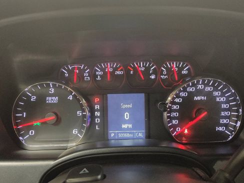 Used 2018 Chevrolet Silverado 1500 Custom w/ Custom Value Package image 23