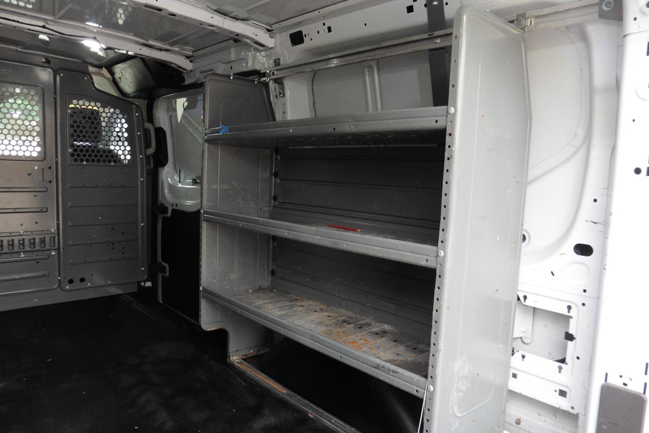 Used 2020 Ford Transit 150 Low Roof RWD image 21