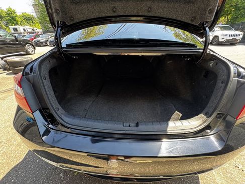 Used 2016 Honda Accord Touring image 16