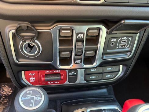 New 2026 Jeep Gladiator Mojave AWD/4WD image 21