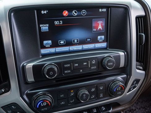 Used 2015 GMC Sierra 1500 SLT w/ SLT Crew Cab Value Package AWD/4WD image 27