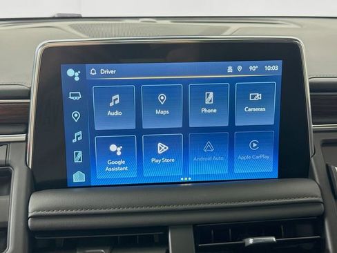 Used 2024 Chevrolet Tahoe High Country w/ Premium Package image 16