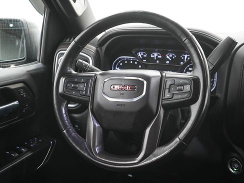 Used 2021 GMC Sierra 1500 AT4 w/ AT4 Premium Package AWD/4WD image 17