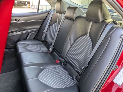 Used 2024 Toyota Camry SE image 23