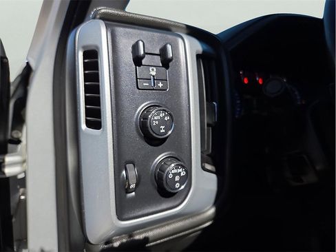 Used 2016 Chevrolet Silverado 1500 LTZ Z71 w/ LTZ Plus Package image 15