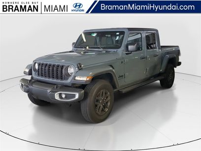 Used 2024 Jeep Gladiator Sport