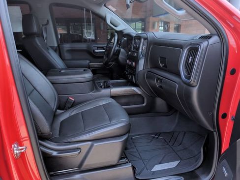Used 2019 Chevrolet Silverado 1500 LT Trail Boss AWD/4WD image 31