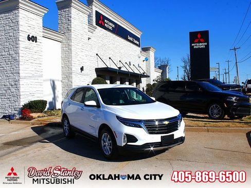 Used 2024 Chevrolet Equinox LT image 1