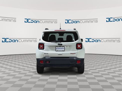 Used 2023 Jeep Renegade Trailhawk AWD/4WD image 7