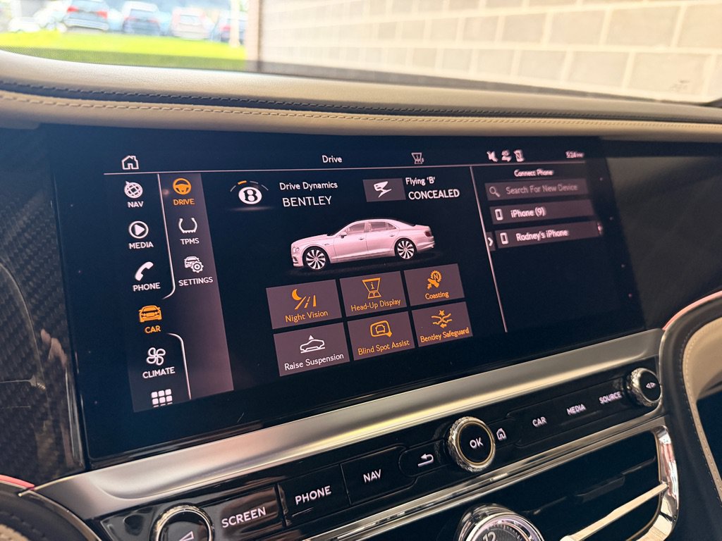 Used 2021 Bentley Flying Spur V8 AWD/4WD image 16