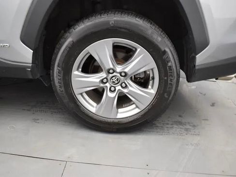 Used 2022 Toyota RAV4 XLE w/ Convenience Package AWD/4WD image 37