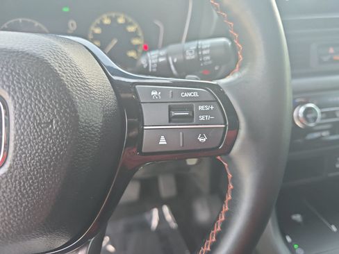 Used 2024 Honda Pilot TrailSport image 20