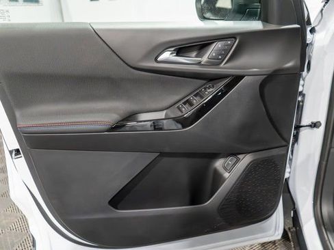 New 2026 Chevrolet Equinox RS w/ Convenience Package III AWD/4WD image 12