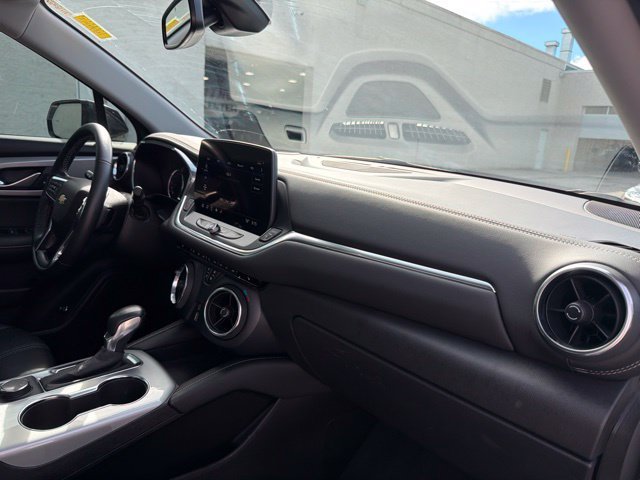 Used 2024 Chevrolet Blazer LT w/ Midnight/Sport Edition AWD/4WD image 22