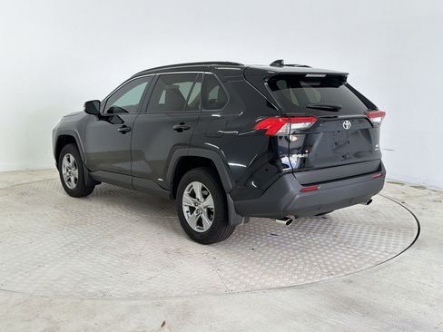 Used 2025 Toyota RAV4 XLE w/ Convenience Package AWD/4WD image 3