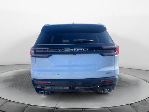 New 2026 GMC Acadia Denali Ultimate w/ LPO, Floor Liner Package image 4