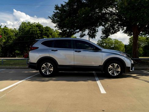 Used 2021 Honda CR-V LX image 10