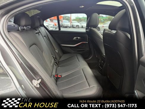 Used 2021 BMW 330i xDrive Sedan w/ Convenience Package AWD/4WD image 21