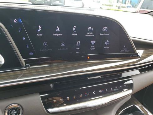 Certified 2023 Cadillac Escalade Premium Luxury AWD/4WD image 50
