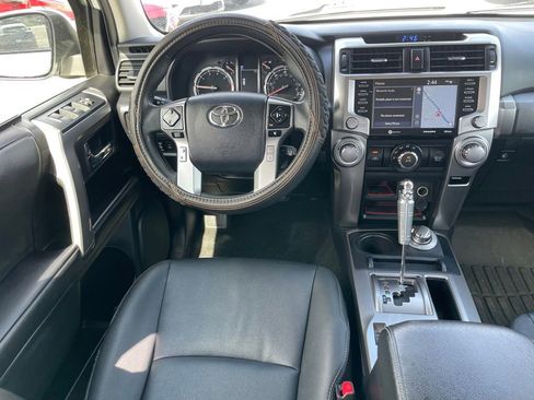 Used 2022 Toyota 4Runner TRD Sport w/ Technology Package image 9