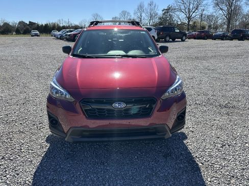 Used 2019 Subaru Crosstrek 2.0i image 2
