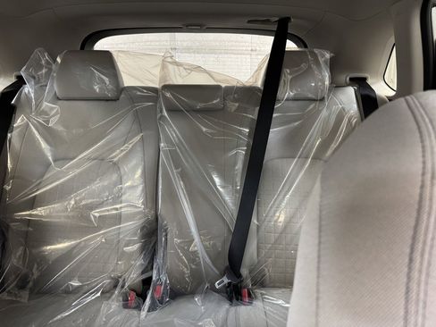 New 2026 Honda HR-V LX image 13