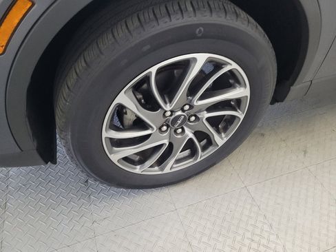Used 2022 Lincoln Corsair AWD w/ Equipment Group 101A image 31