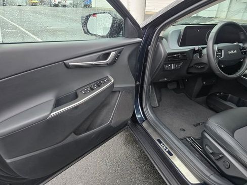 Certified 2024 Kia EV6 Light image 22