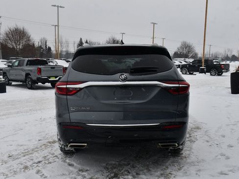 Used 2021 Buick Enclave Premium image 5