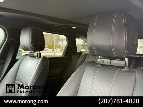 Used 2019 Land Rover Range Rover Velar R-Dynamic SE AWD/4WD image 29
