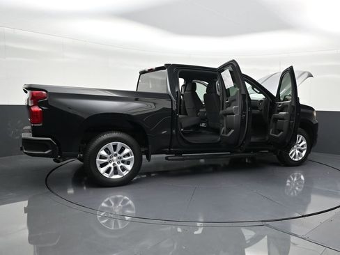 Used 2026 Chevrolet Silverado 1500 Custom image 33