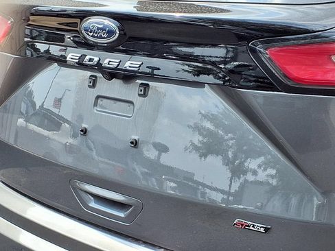 Used 2024 Ford Edge ST-Line AWD/4WD image 7