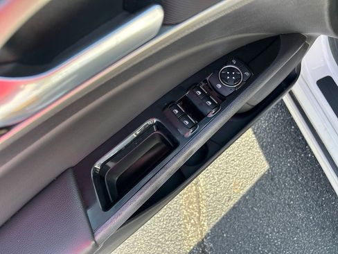 Used 2014 Ford Fusion Energi SE FWD image 14
