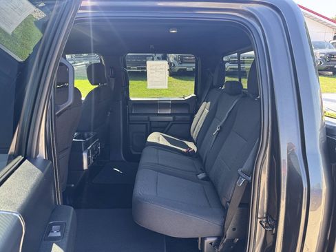 Used 2018 Ford F150 XLT w/ Equipment Group 302A Luxury AWD/4WD image 11