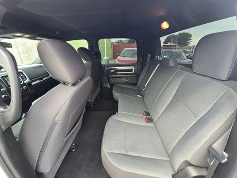 Used 2024 RAM 1500 Warlock RWD image 12