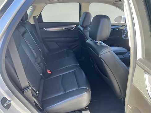 Used 2019 Cadillac XT5 Premium Luxury image 14