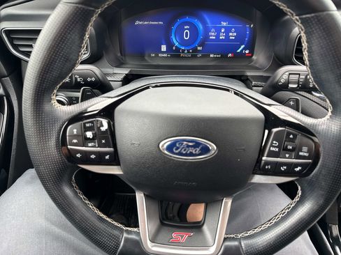 Used 2021 Ford Explorer ST w/ Equipment Group 401A AWD/4WD image 28
