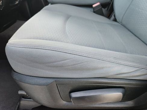 Used 2017 RAM 1500 Classic SLT image 21