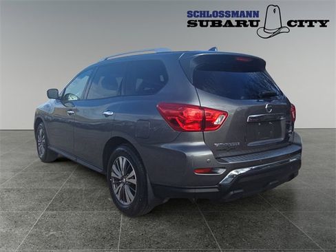 Used 2020 Nissan Pathfinder SL w/ Cargo Package image 7