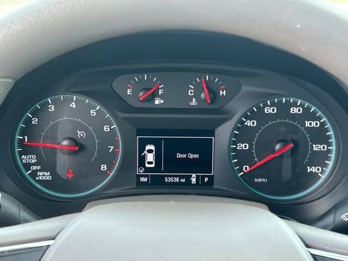 Used 2025 Chevrolet Malibu LT FWD image 23