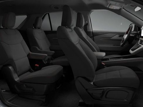 New 2026 Ford Explorer Active image 5