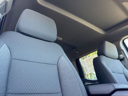 New 2026 GMC Sierra 1500 SLE AWD/4WD image 18