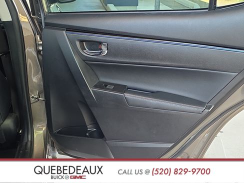 Used 2017 Toyota Corolla SE w/ Carpet Mat Package (TMS) FWD image 22