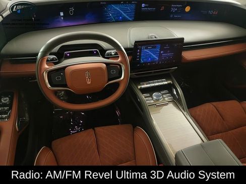 Used 2025 Lincoln Nautilus Black Label AWD/4WD image 31