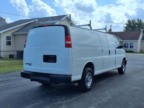 Used 2016 Chevrolet Express 2500 Extended image 6