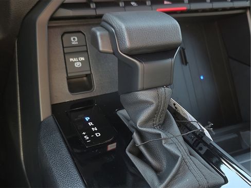 New 2026 Toyota Tundra SR5 image 18