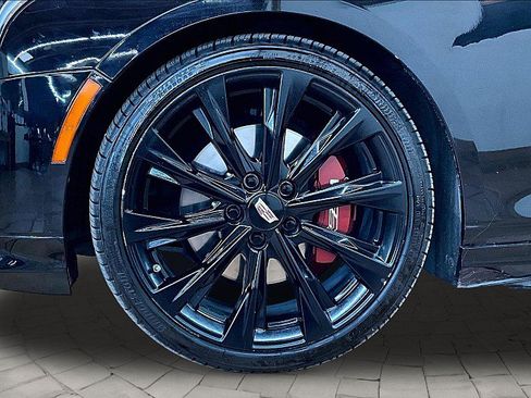 Used 2021 Cadillac CT4 V w/ Climate Package RWD image 7