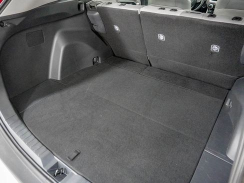 Used 2024 Toyota RAV4 XLE Premium image 9