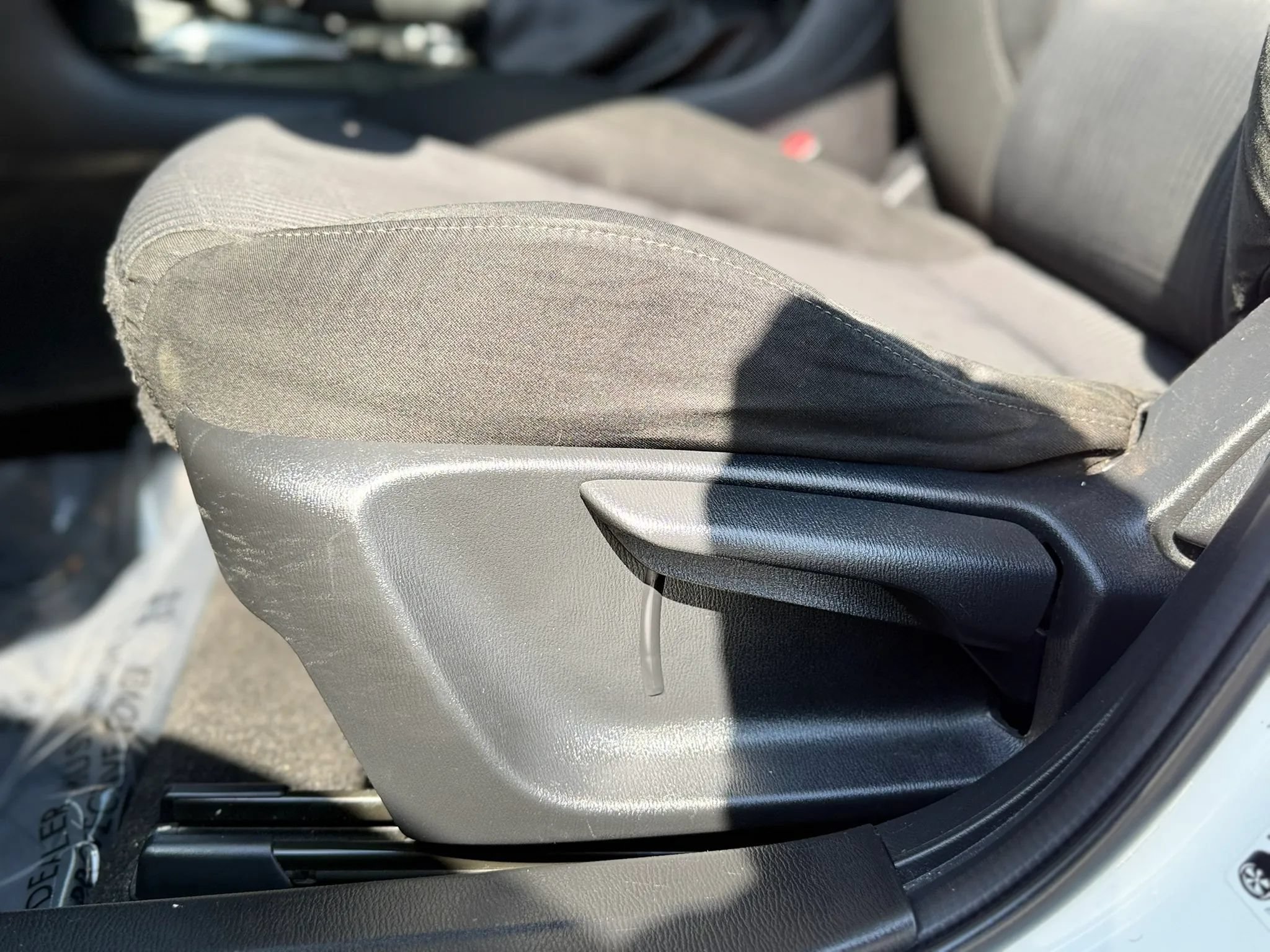 Used 2016 MAZDA MAZDA3 i Sport w/ Preferred Equipment Package FWD image 21