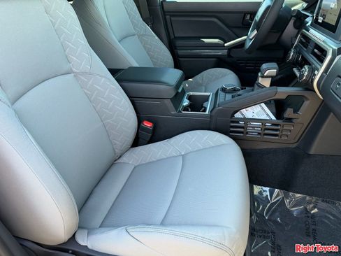 New 2026 Toyota Tacoma SR5 AWD/4WD image 12
